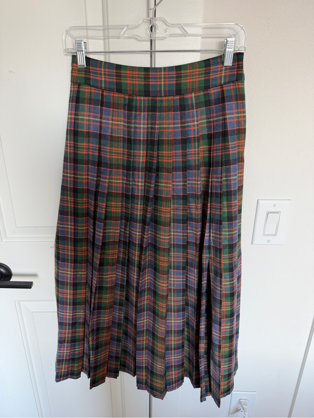 Hunter Bell Pleated Tartan Midi Skirt in Green Plaid